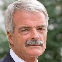 Professor Sir Malcolm Grant Professor Sir Malcolm Grant