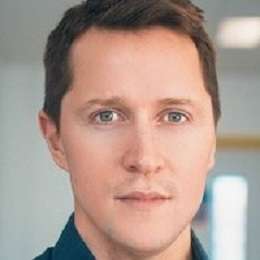 Tom Hooper Tom Hooper