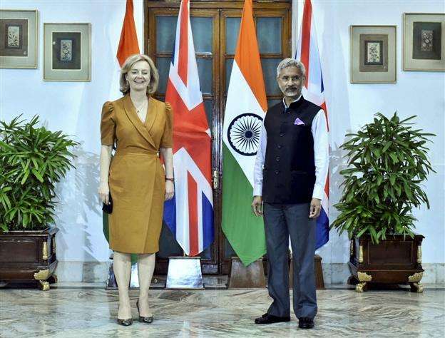 Liz Truss Jaishankar UK India FTA